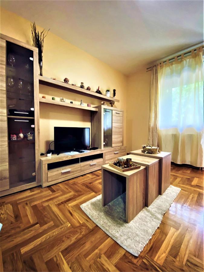 Apartment Vas Raj Нови-Сад Экстерьер фото